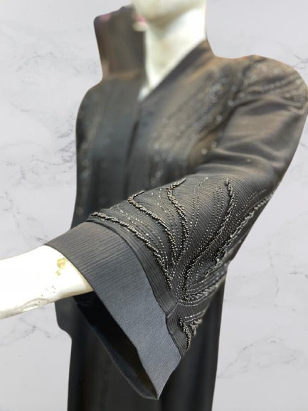 Luxury Embroidery Abaya with Nug – Elegant & Chic