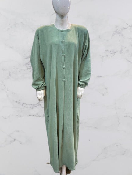 Chic Button-Front Band Abaya – Effortless Elegance